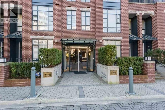 2268 Redbud Ln in Vancouver, BC - Building Photo - Building Photo