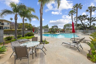 620 W Solana Cir in Solana Beach, CA - Building Photo - Building Photo