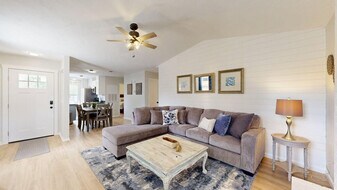 608 Navarro Dr in College Station, TX - Building Photo