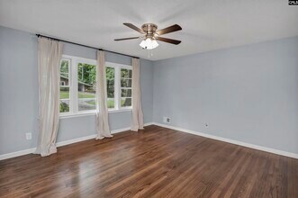 237 Vincenne Rd in Columbia, SC - Foto de edificio - Building Photo
