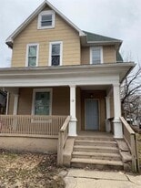 121 Gilbert Ave in Terre Haute, IN - Building Photo