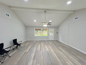 11742 N Nottingham Cir in Houston, TX - Foto de edificio - Building Photo