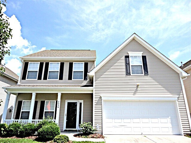 2524 Ingleside Dr in High Point, NC - Building Photo