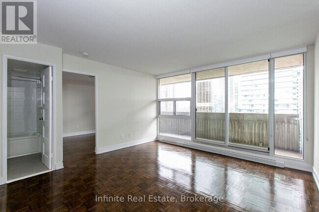 property at 33 Isabella St