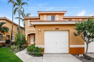 6108 Whalton St in West Palm Beach, FL - Building Photo