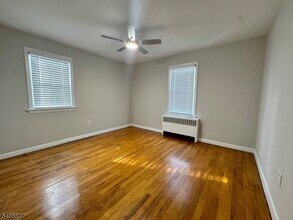 156 E Prospect St in Hackettstown, NJ - Building Photo - Building Photo