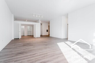 2550 S Wabash Ave in Chicago, IL - Building Photo - Building Photo