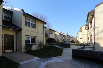 Holmecrest Homes in Philadelphia, PA - Building Photo - Building Photo