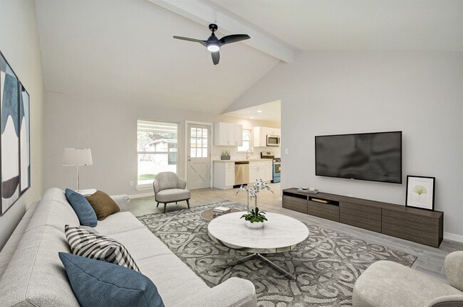 7902 La Roche Ln in Houston, TX - Building Photo - Building Photo