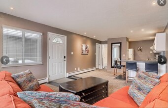 857 S Van Gordon Ct in Denver, CO - Foto de edificio - Building Photo