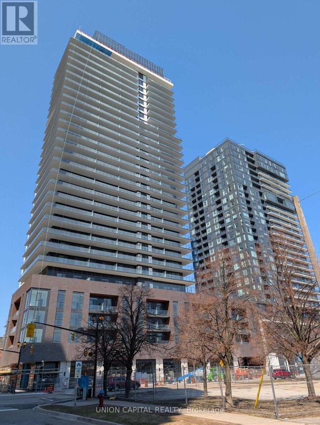 property at 2075 Lakeshore Rd.