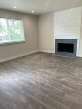 338 25th Avenue Ct in Greeley, CO - Foto de edificio - Building Photo