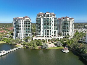 3630 Gardens Pkwy in Palm Beach Gardens, FL - Building Photo - Building Photo
