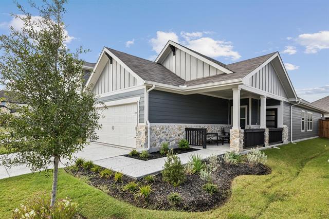 4014 Murvaul Dr in Farmersville, TX - Building Photo - Building Photo