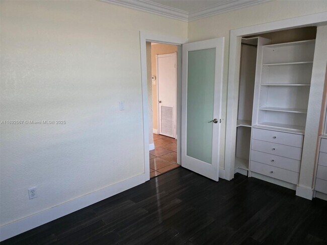 10850 SW 61st St in Miami, FL - Building Photo - Building Photo