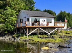 8103 N Tongass Hwy in Ketchikan, AK - Building Photo