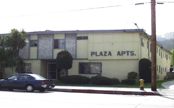 Plaza Apartments in Glendale, CA - Building Photo - Building Photo