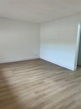241 SE 9th Ave in Pompano Beach, FL - Building Photo - Building Photo