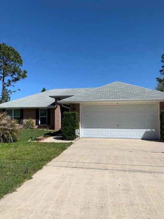 51 Rolling Fern Dr in Palm Coast, FL - Building Photo