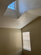 383 Fantail Loop in Lakeway, TX - Building Photo - Building Photo