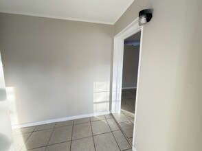 3817 Peach Dr in Jacksonville, FL - Foto de edificio - Building Photo