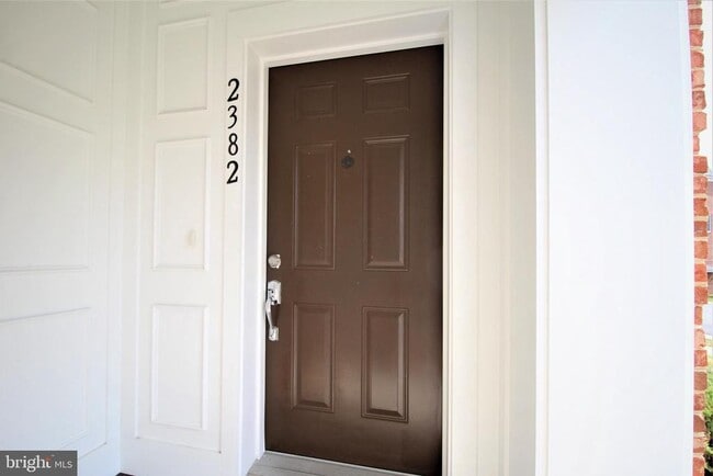 2382 Brookmoor Ln in Woodbridge, VA - Building Photo - Building Photo