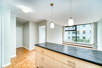 1545-1545 Oxford St in Halifax, NS - Building Photo - Building Photo