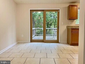 10334 Apple Ridge Rd in Gaithersburg, MD - Building Photo - Building Photo