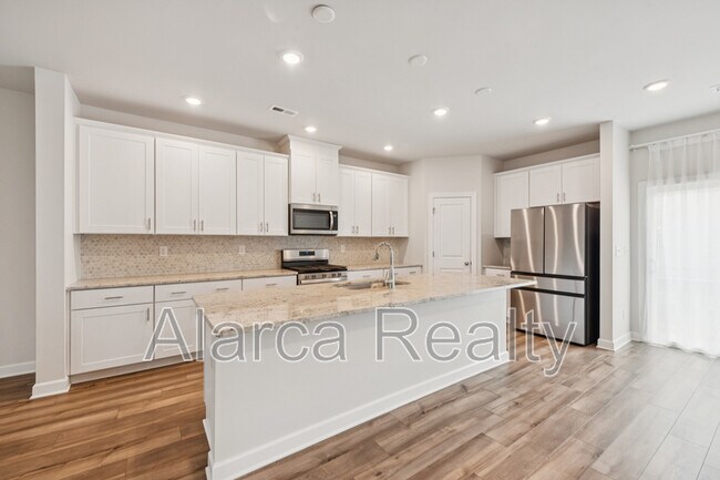 4540 Millennium Ave in Charlotte, NC - Building Photo - Building Photo