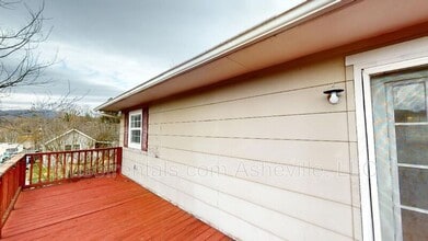 93 N Canton Rd in Canton, NC - Building Photo - Building Photo