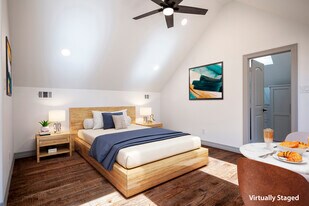 3508 McFarlin Blvd, Unit GarageApt-STUDIO in Dallas, TX - Building Photo