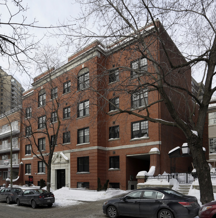 Summerhill Apartments in Montréal, QC - Building Photo