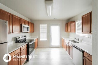 160 Lakeside Point in Covington, GA - Foto de edificio - Building Photo