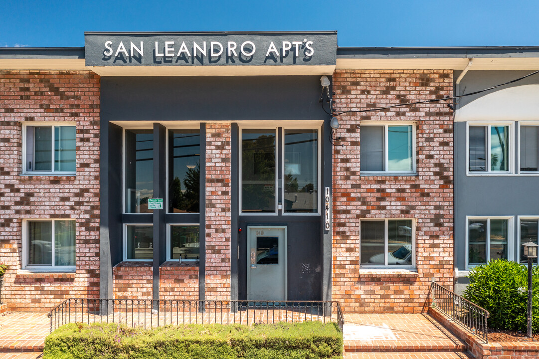 San Leandro Apartments in Oakland, CA - Building Photo