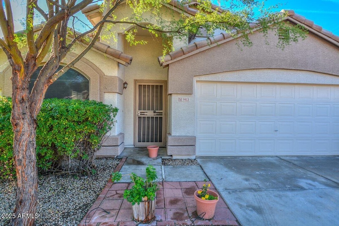 9413 W Cinnabar Ave in Peoria, AZ - Building Photo