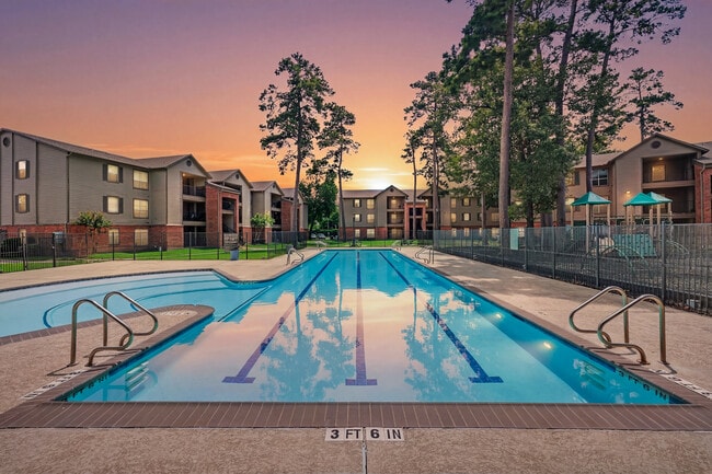 The Retreat at Spring Apartments