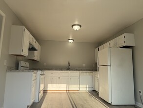 86 Pine Hill Ave, Unit #2 in Stamford, CT - Building Photo - Building Photo