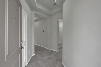 307 Highland Bayou Dr in Conroe, TX - Building Photo - Building Photo