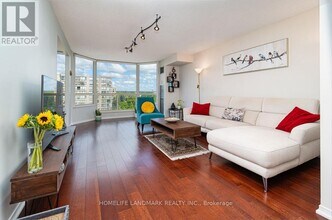 175 Cedar Ave in Richmond Hill, ON - Building Photo - Building Photo