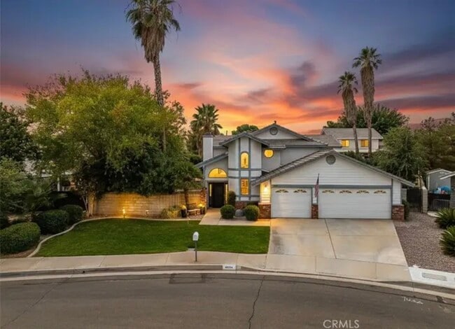 property at 4554 Meadow Pl