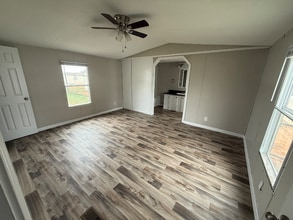 80 Redwood Ln in Atmore, AL - Foto de edificio - Building Photo