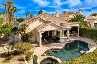 50075 Doral St in La Quinta, CA - Foto de edificio - Building Photo