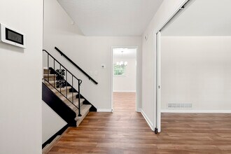 2783 Williamsburg Way in Decatur, GA - Building Photo - Building Photo