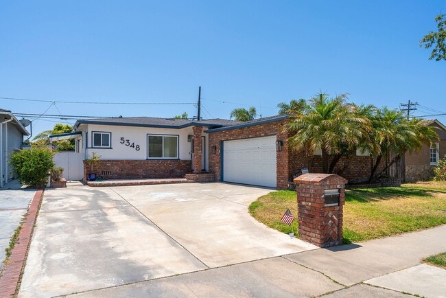 property at 5348 W 142nd Pl