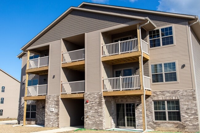 Prairie Creek of Morton in Morton, IL - Foto de edificio - Building Photo