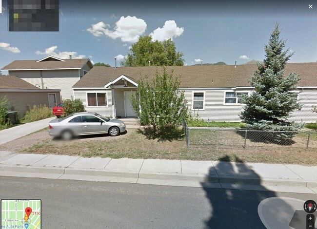 property at 2150 E Maple Ave