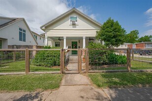 845 Columbia St in Houston, TX - Building Photo