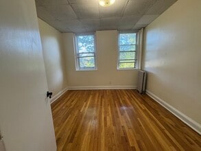 386 Riverway, Unit #3 in Boston, MA - Building Photo - Building Photo