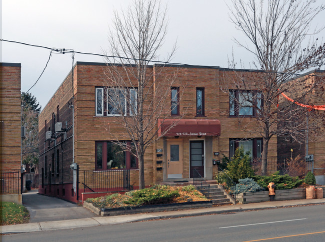 976-978 Avenue Rd in Toronto, ON - Building Photo - Primary Photo