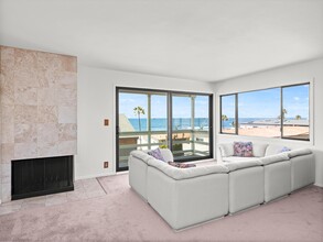 112 38th St, Unit B in Manhattan Beach, CA - Building Photo - Building Photo